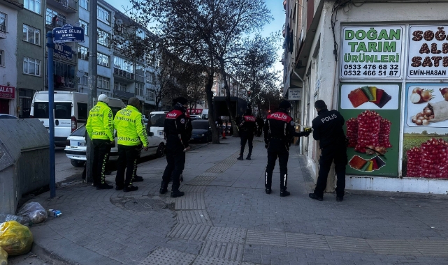 Ankara'da caddenin ortasında silahlı kavga: 1 yaralı