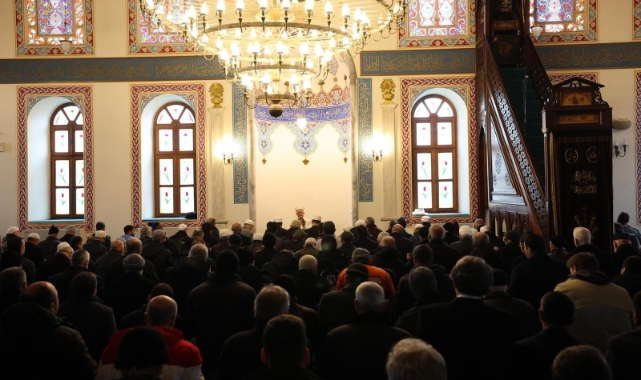 Asrın felaketinde hayatını kaybedenler dualarla anıldı