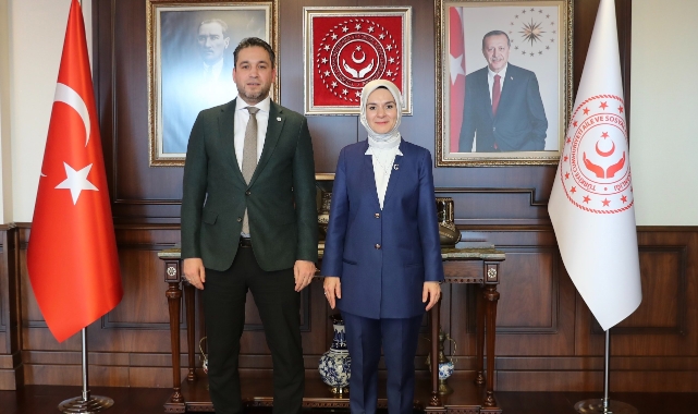 Bakan Göktaş UID Başkanı Kenan Asla ile görüştü