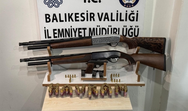 Balıkesir’de silah operasyonu