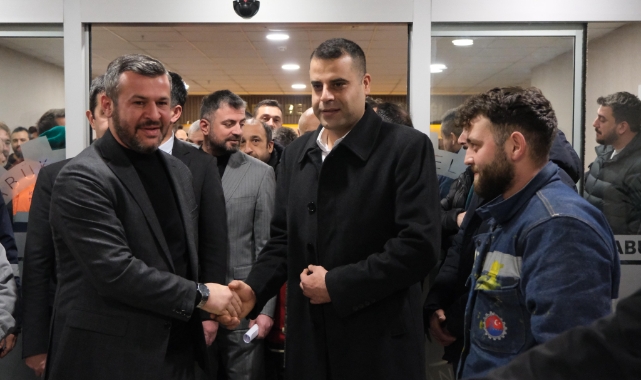 Başkan Çetinkaya'dan personelin yüzünü güldüren zam