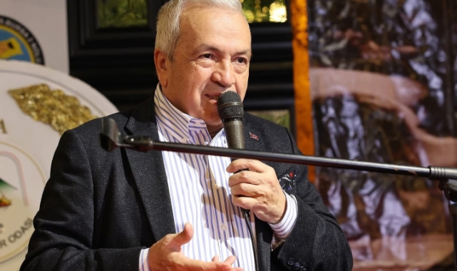 Başkan Özdemir: "Yeni yılın esnafımıza bereket ve kazanç getirmesini diliyorum"