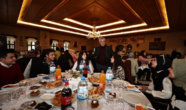 Başkan Tahmazoğlu’ndan öğrencilere müjde