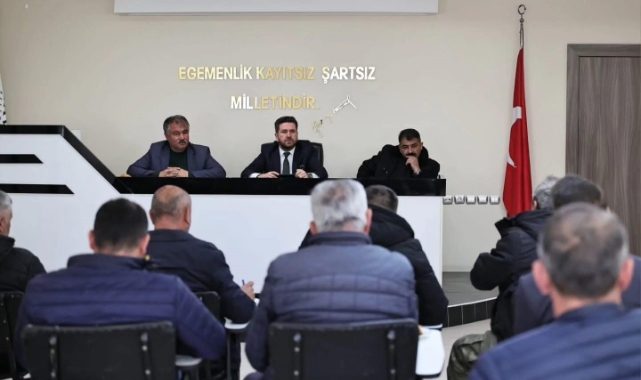 Başkanlar tütün üreticileriyle bir arada