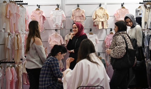 Bebek ve çocuk giyim sektörü Bursa'da Junioshow’da buluştu