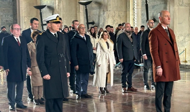 Bursa Artvin Vakfı’ndan Anıtkabir ziyareti