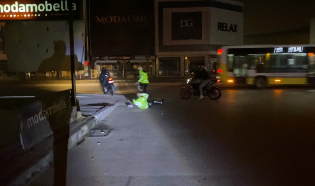 Bursa'da 'dur' ihtarına uymayıp polise çarptı
