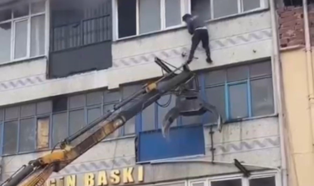 Bursa'da iş yeri yangınında camda can pazarı!