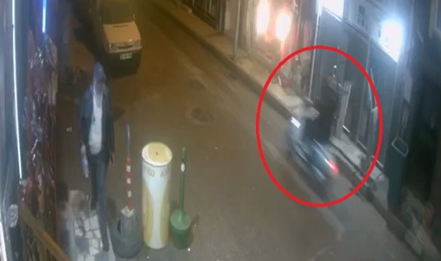 Bursa'da motosikletin arkasına oturup işletme sahibine ateş açtı