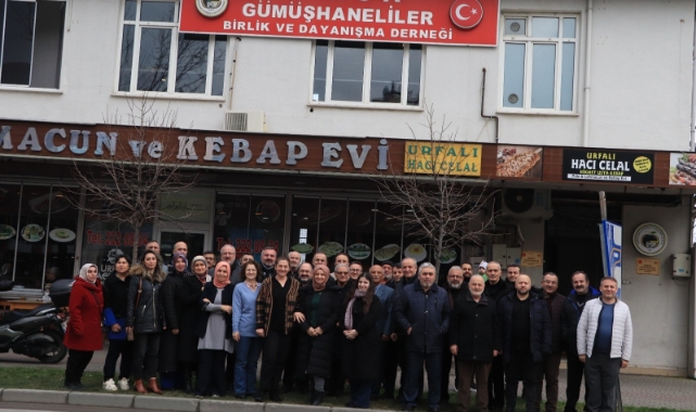 Bursa'da öğretmen ve öğrencisi 40 sene sonra bir araya geldi