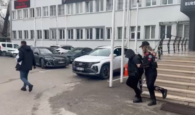 Bursa'da 'polisim' diyerek 300 bin TL dolandıran kadın tutuklandı
