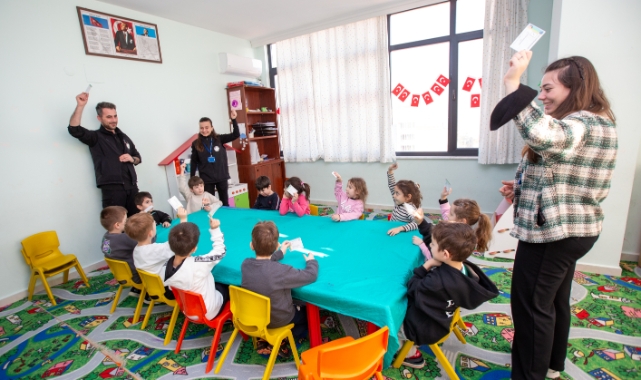Büyükşehir’den çocuklara temel afet bilinci eğitimi