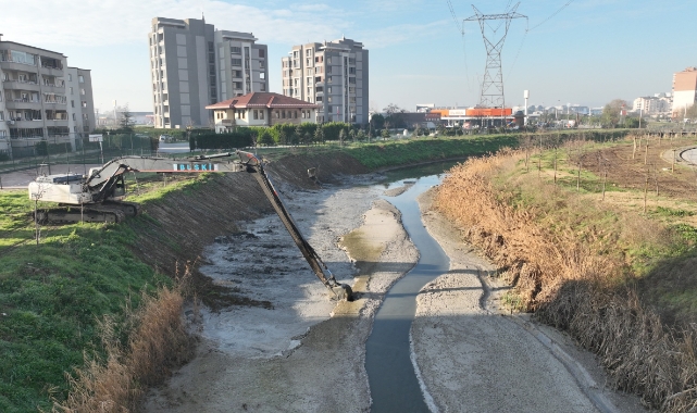 Büyükşehir’den dere temizliği!