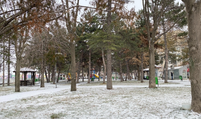 Çorum'da kar yağışı etkili oldu