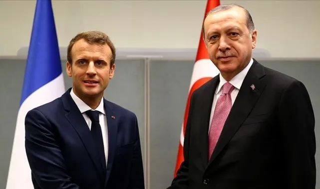 Cumhurbaşkanı Erdoğan Fransa Cumhurbaşkanı Macron ile görüştü