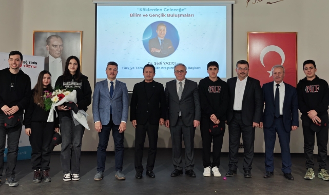 Dr. Şadi Yazıcı Bursa'da öğrencilerle bir araya geldi