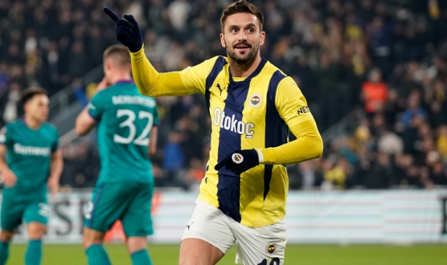 Dusan Tadic, skor katkısını Avrupa Ligi'nde sürdürdü