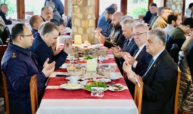 Edremit’te Ramazan öncesi din görevlileriyle buluşma