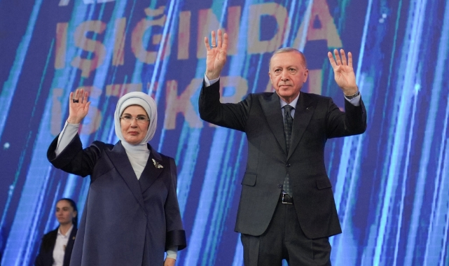 Emine Erdoğan’dan kongre paylaşımı