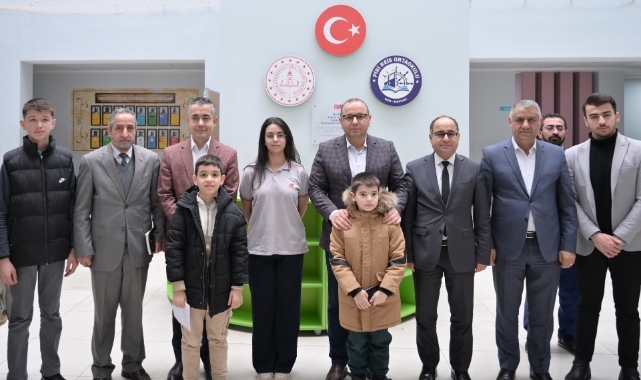 Esenyurt Belediyesi Başkan Vekili Can Aksoy’dan öğrencilere destek
