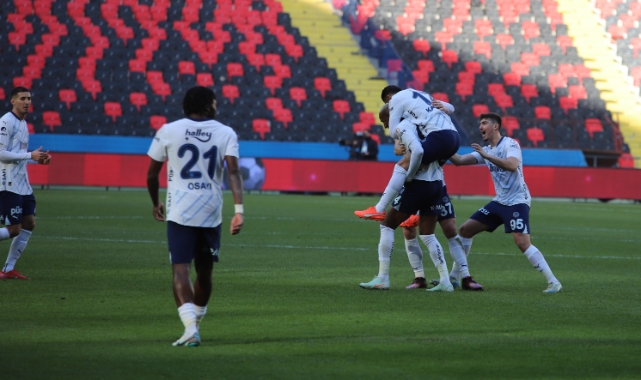 Fenerbahçe çeyrek finale yükseldi