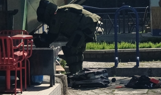 Fünye ile patlatılan çantadan kıyafetler çıktı