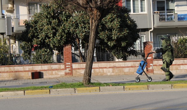 Fünye ile patlatılan şüpheli çanta boş çıktı