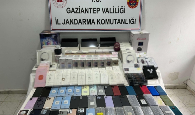 Gaziantep'te 3 milyon TL değerinde kaçak elektronik eşya ele geçirildi!