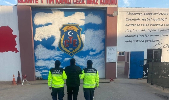 Gaziantep'te yakalanan kaçak göçmen organizatörleri tutuklandı