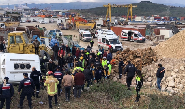 Gemlik'te işçi otobüsü şarampole devrildi! 15 Yaralı