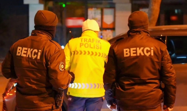 Isparta'da trafik ve asayiş uygulaması: 9 sürücüye idari para cezası