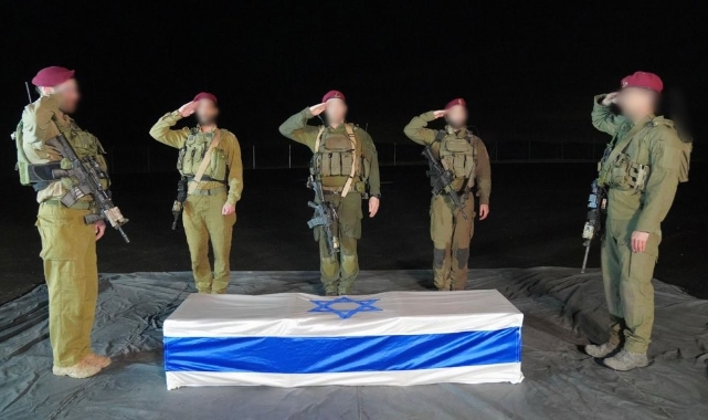 İsrail Hamas'ın teslim ettiği Shiri Bibas'ın cenazesine ait fotoğraflar paylaştı