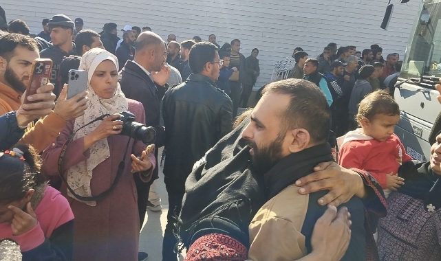 İsrail'in serbest bıraktığı 333 Filistinli Gazze'ye ulaştı