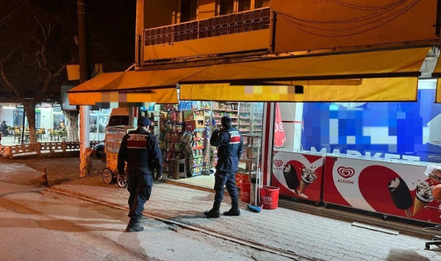 Jandarma kaçak alkole geçit vermiyor