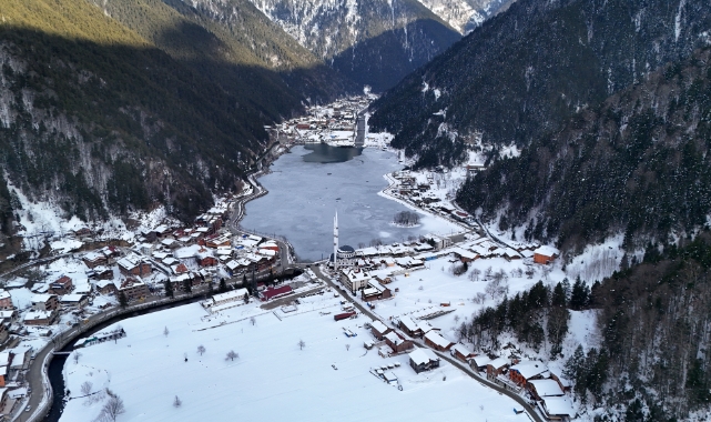 Karadeniz'in cenneti buz tuttu
