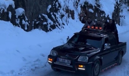 Karadeniz usulü snowmobile
