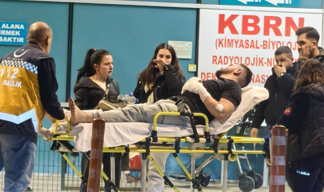 Kediden korkarak camın üzerine düşen genç yaralandı