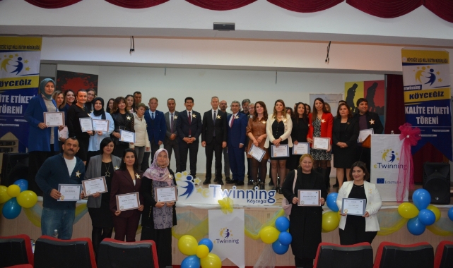 Köyceğiz'de öğretmenlere proje ödülleri verildi
