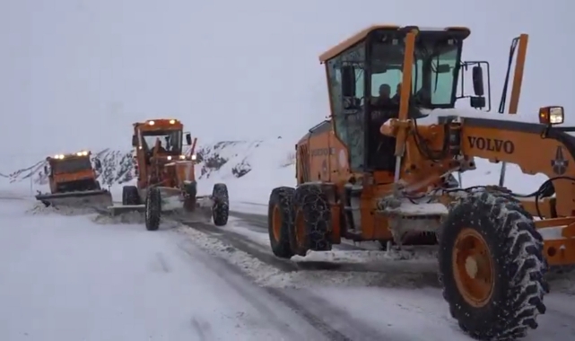 Malatya'da 102 mahalle yolu ulaşıma kapandı