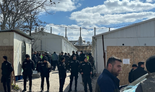 Malatya'da inşaat işçilerinin "horlama" kavgası! 15 yaralı