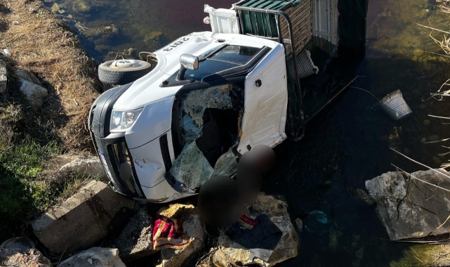 Mersin'de trafik kazası! 1 ölü 2 yaralı