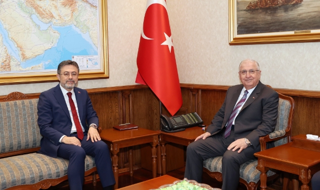 Milli Savunma Bakanı Güler ile Yumaklı buluştu