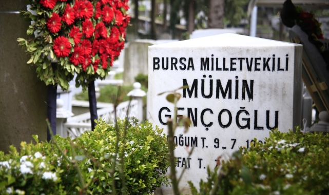 Mümin Gençoğlu kabri başında anıldı