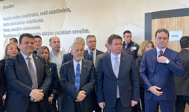 Naci Görür Bursa'da! Osmangazi'de deprem gerçeği tartışıldı