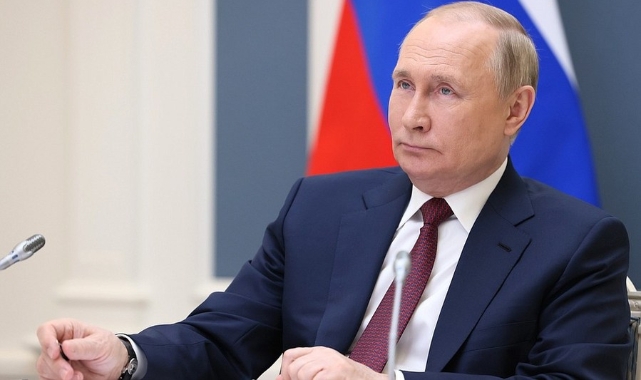 Putin: ABD ile başlayan temaslar umut vadediyor