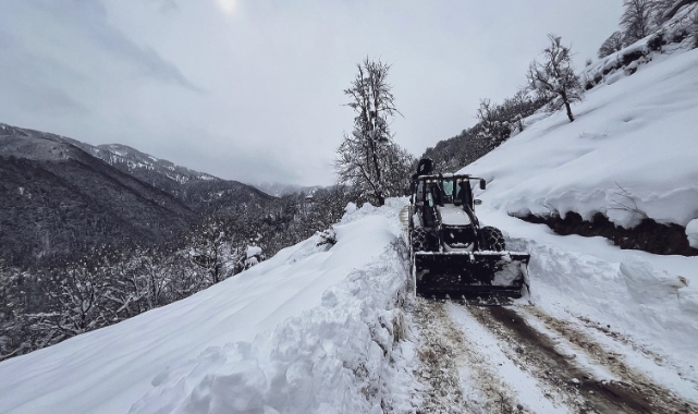 Rize’de 73 köy yolu ulaşıma kapandı