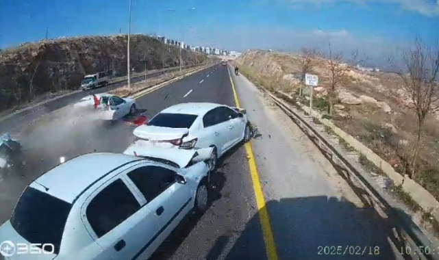 Şanlıurfa'da zincirleme kaza! 6 kişinin yaralandı