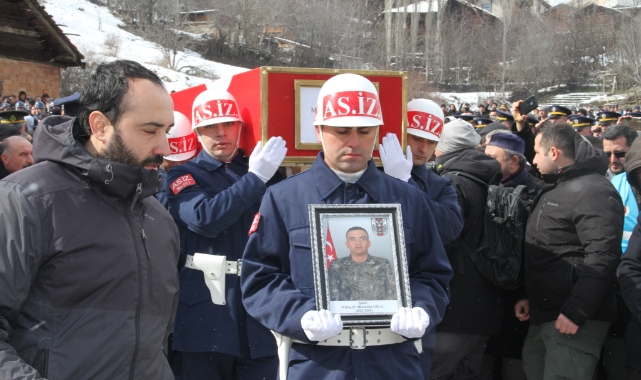 Şehit oğluna son sözleri yürek dağladı