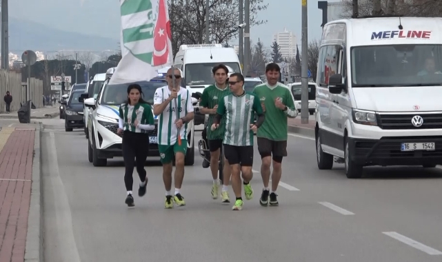 Sevgililer Günü’nde Bursaspor için koştular