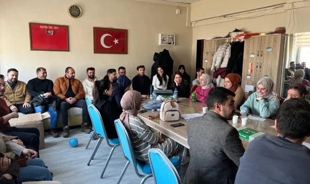 Sınıf öğretmenleri bir araya geldi